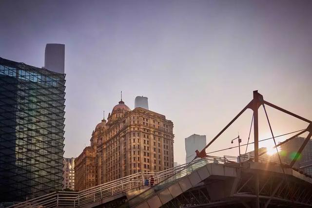 廣東推園區(qū)的生猛，超乎我的想象